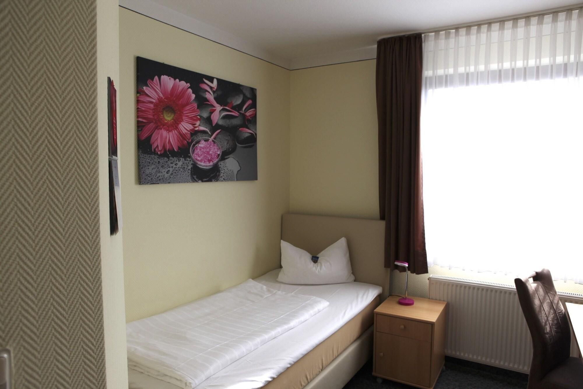 Landhotel Karrenberg Kirchberg an der Jagst Esterno foto