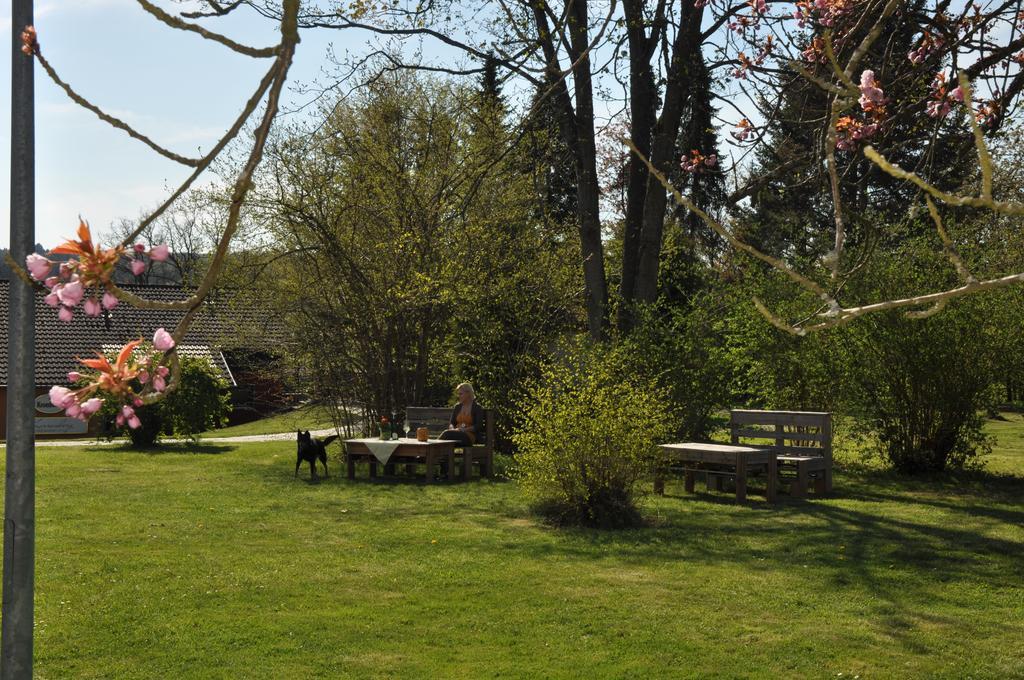 Landhotel Karrenberg Kirchberg an der Jagst Esterno foto