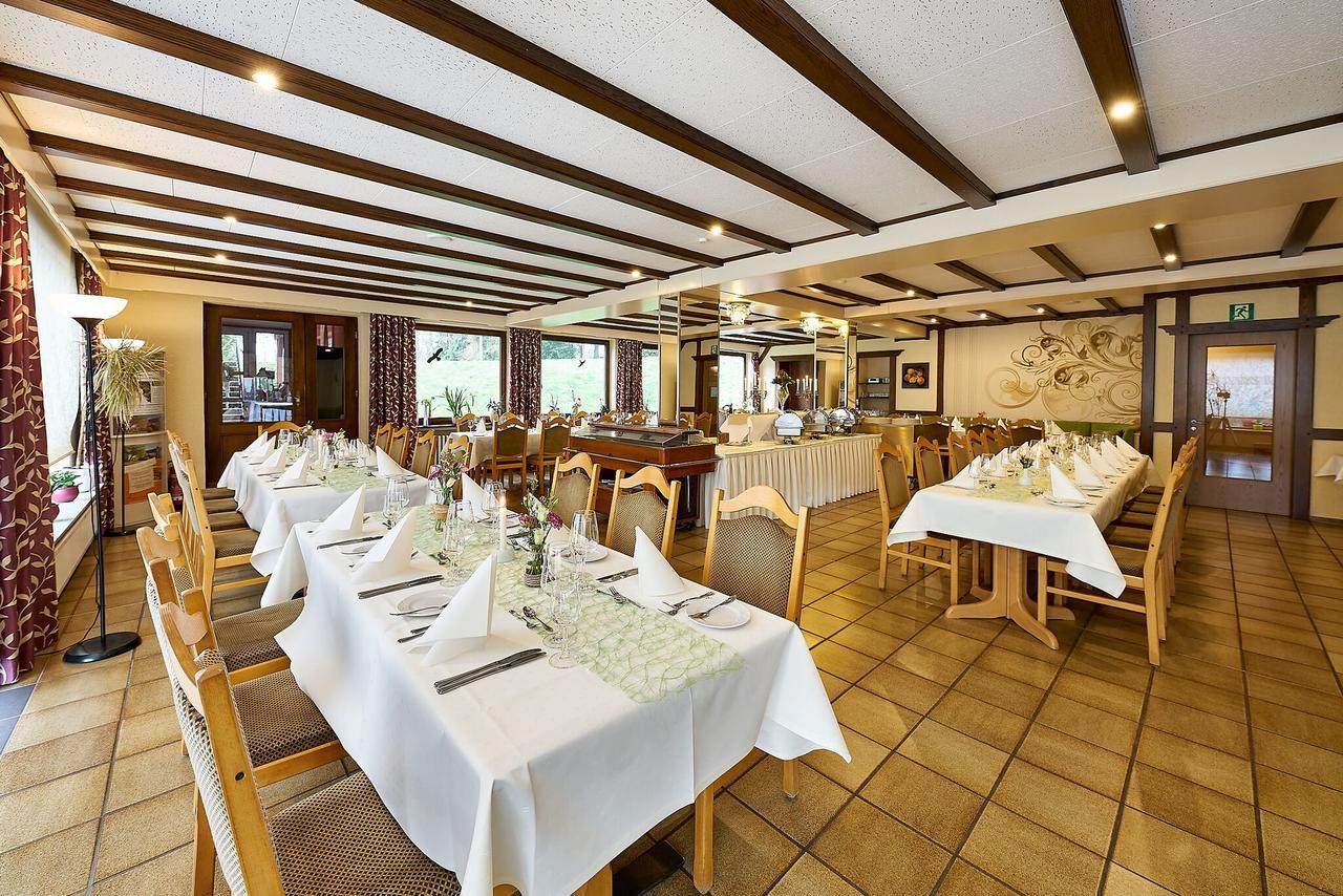 Landhotel Karrenberg Kirchberg an der Jagst Esterno foto