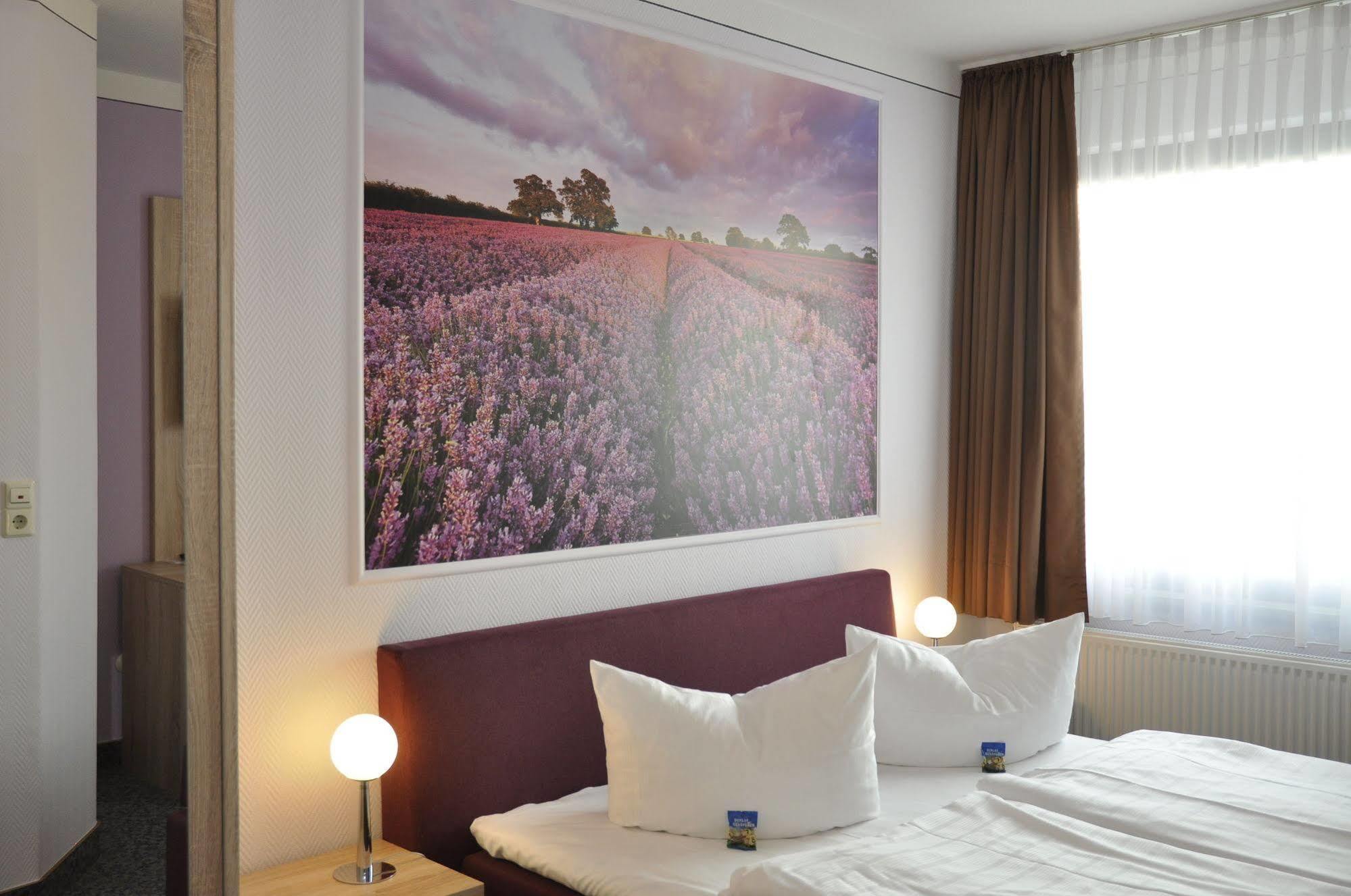Landhotel Karrenberg Kirchberg an der Jagst Esterno foto